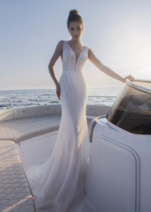 Plunging V Neck Ivory Lace Tulle Sparkly Luxurious Wedding Dress